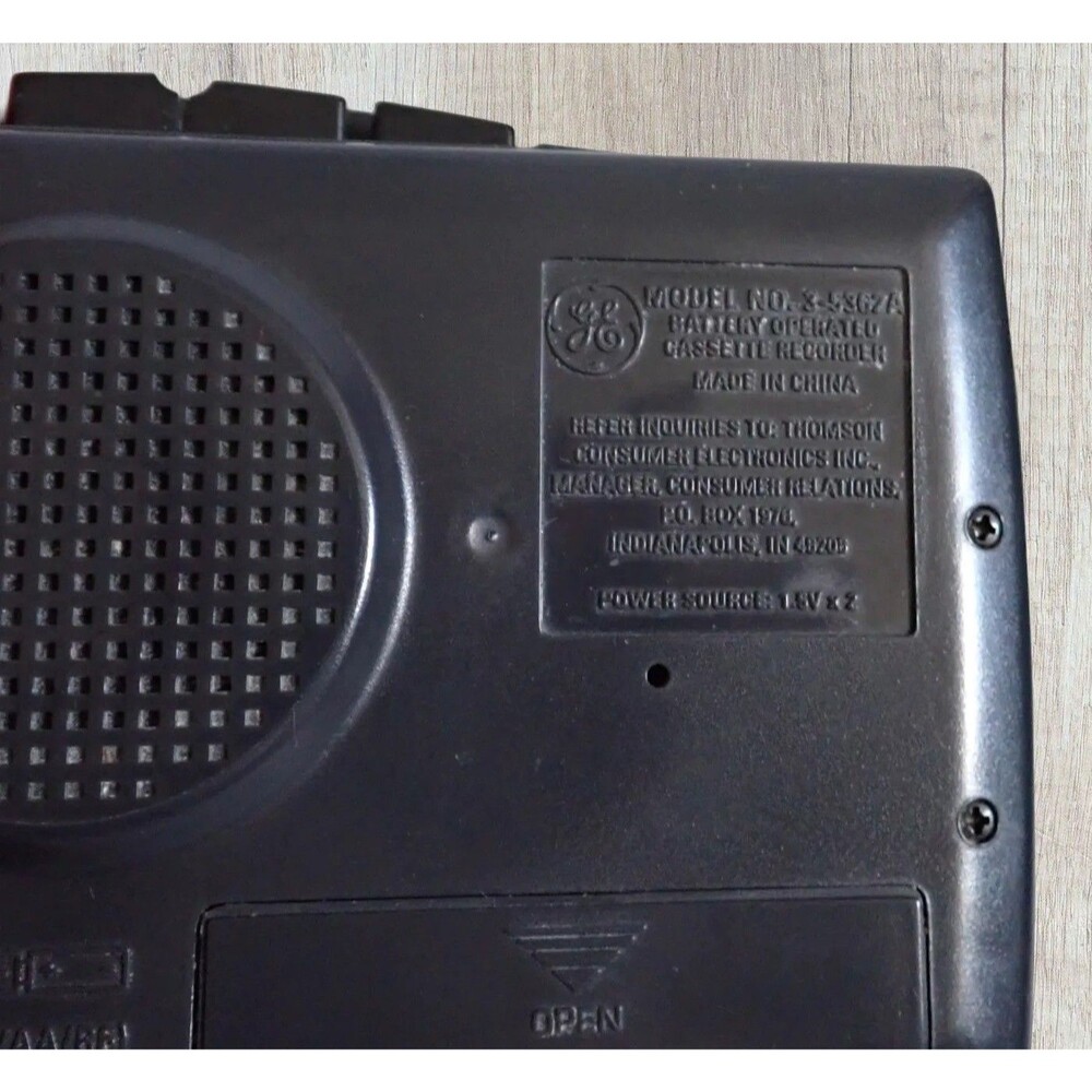 GE Variable Speed Playback Cassette Voice Recorder Model # 3-5362 Built-In Mic - Picture 3 of 8